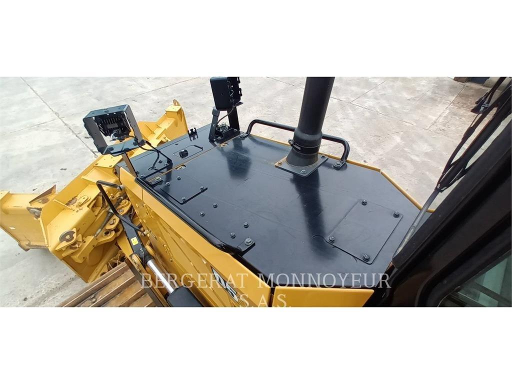 CAT D5 Dozers - Tratores rastos