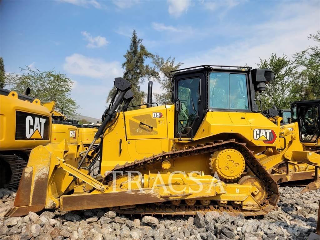CAT D5 Dozers - Tratores rastos