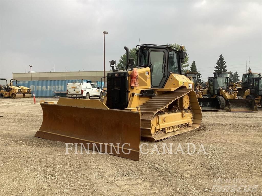CAT D5-17 Dozers - Tratores rastos