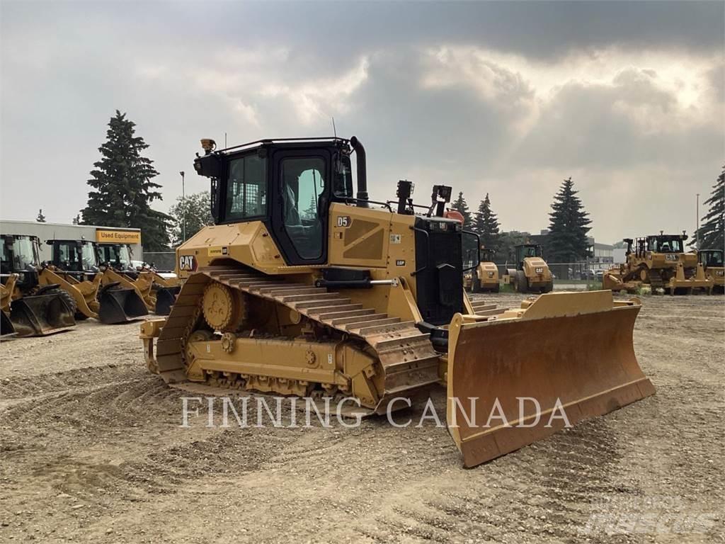 CAT D5-17 Dozers - Tratores rastos