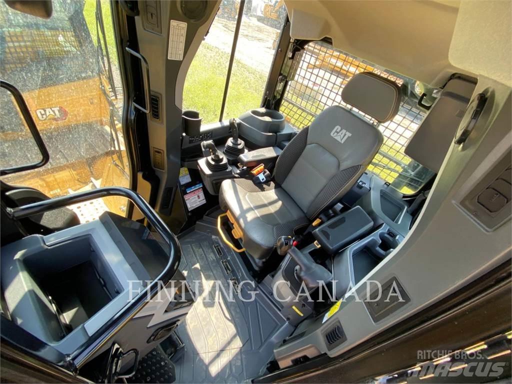 CAT D5-17 Dozers - Tratores rastos