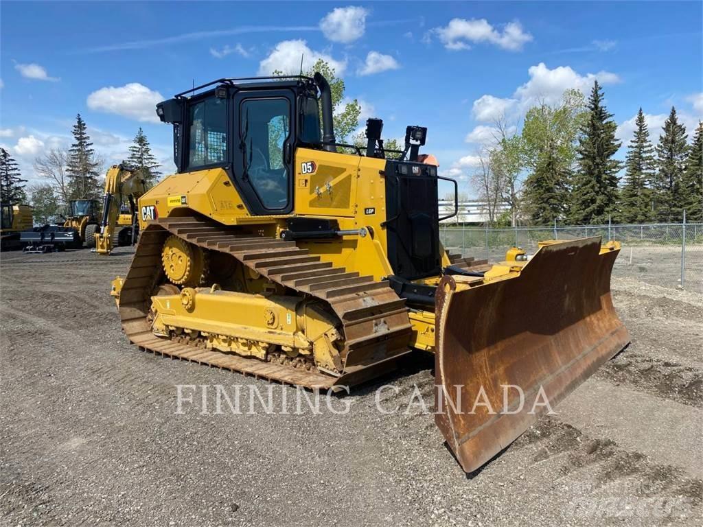 CAT D5-17 Dozers - Tratores rastos