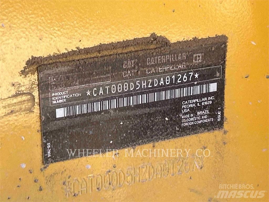 CAT D5-17 XL Dozers - Tratores rastos