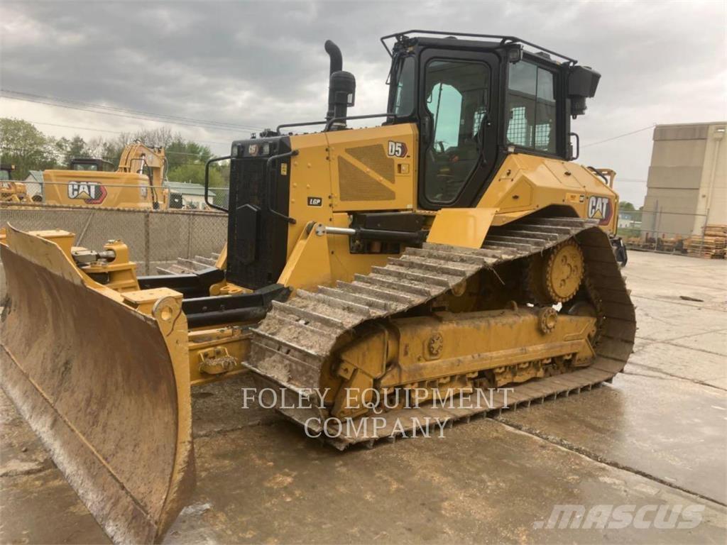 CAT D5-17LGVI Dozers - Tratores rastos