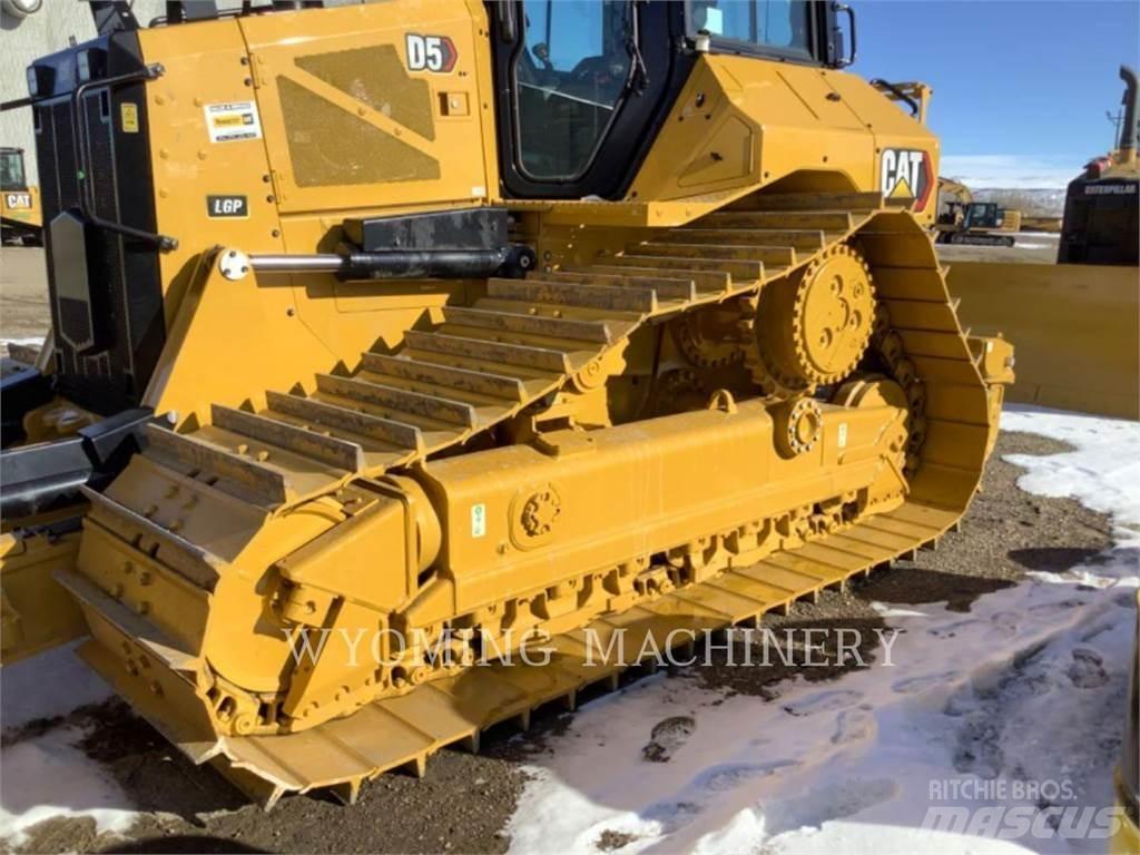 CAT D5 LGP Dozers - Tratores rastos