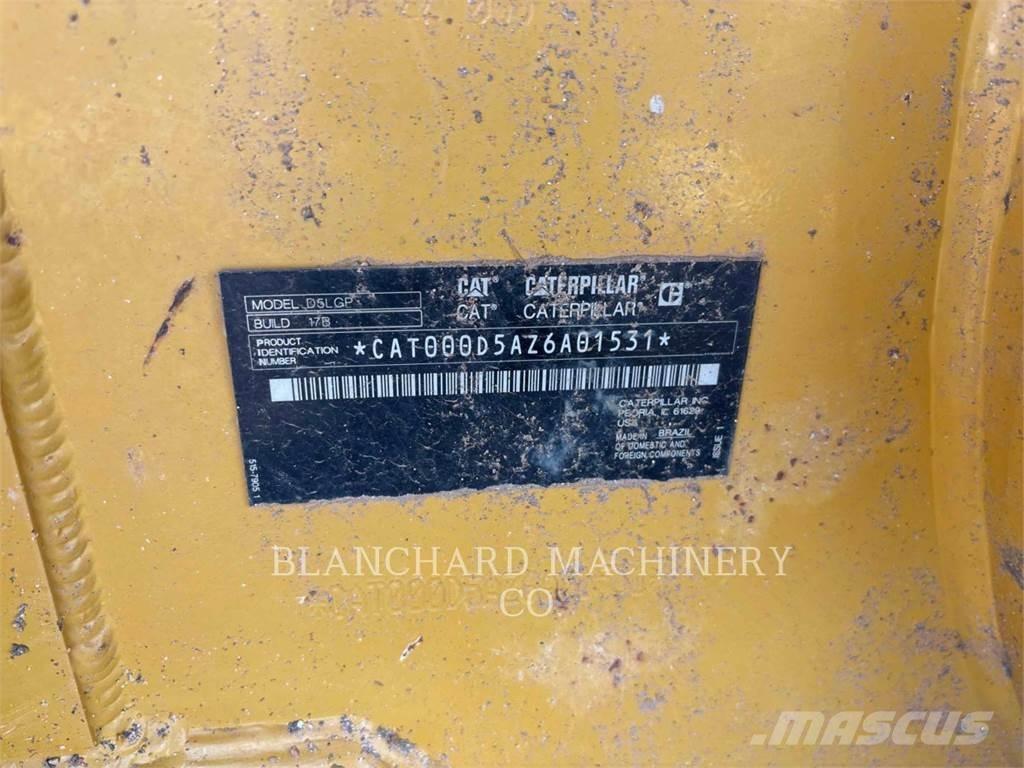 CAT D5 LGP Dozers - Tratores rastos