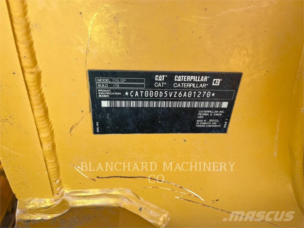 CAT D5 LGP Dozers - Tratores rastos