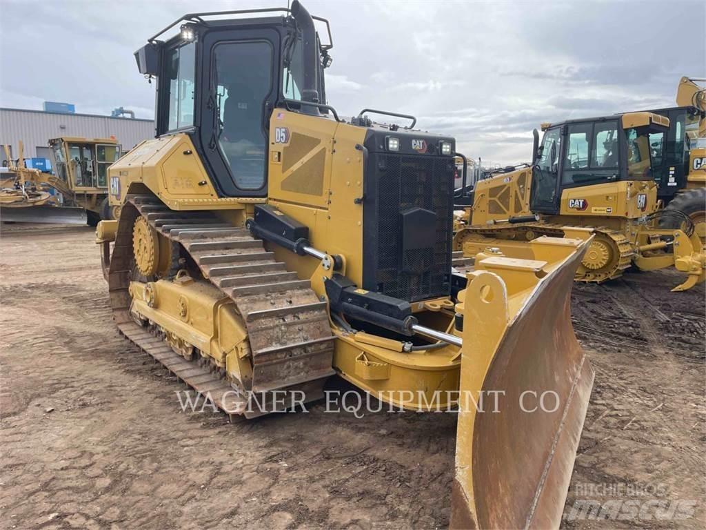 CAT D5 VP Dozers - Tratores rastos