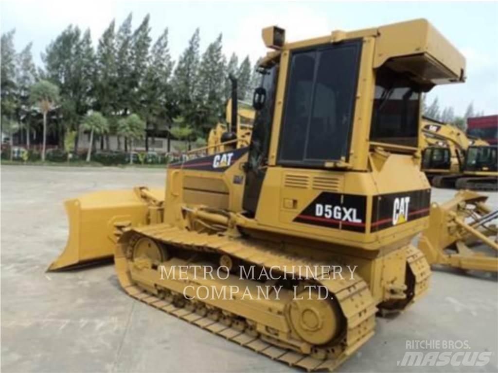 CAT D5GXL Dozers - Tratores rastos