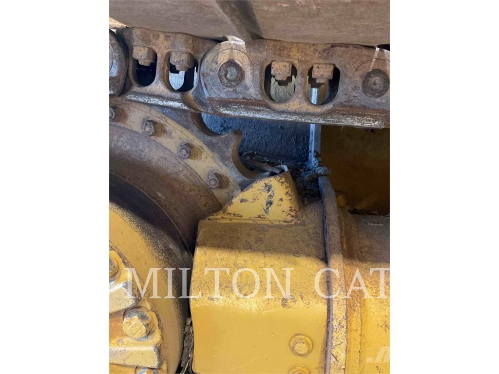 CAT D5K 2 LGP Dozers - Tratores rastos