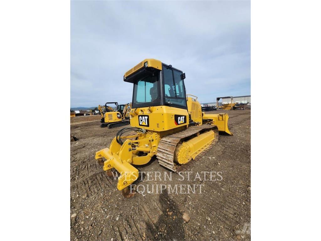 CAT D5K2 Dozers - Tratores rastos