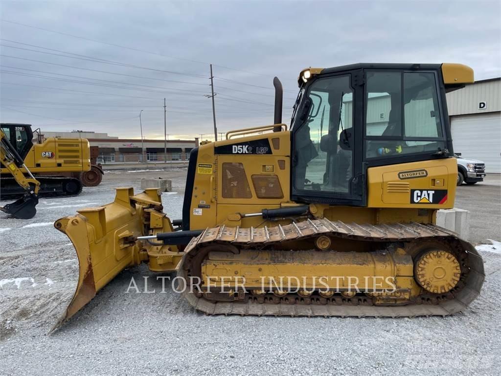 CAT D5K2 LGP Dozers - Tratores rastos