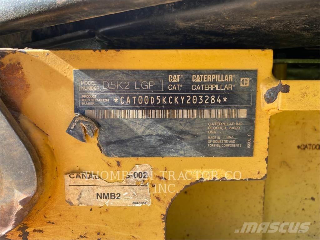CAT D5K2 LGP Dozers - Tratores rastos