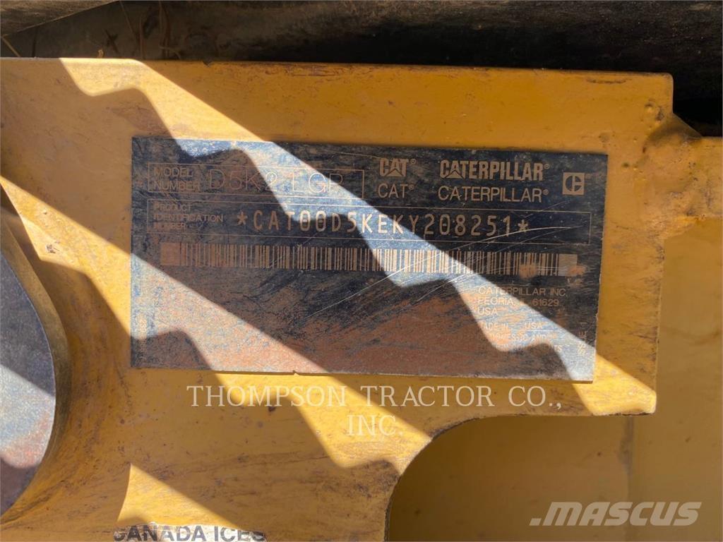 CAT D5K2 LGP Dozers - Tratores rastos