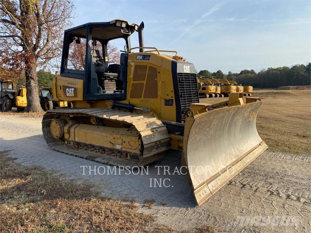 CAT D5K2 LGP Dozers - Tratores rastos