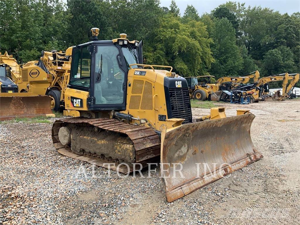 CAT D5K2 LGP3D Dozers - Tratores rastos