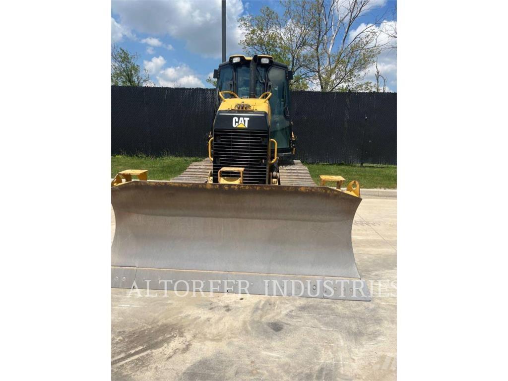 CAT D5K2 XL Dozers - Tratores rastos