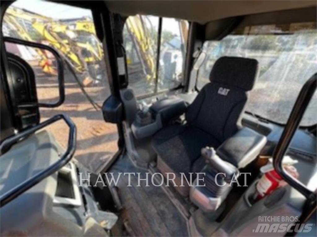 CAT D5K2 XL Dozers - Tratores rastos