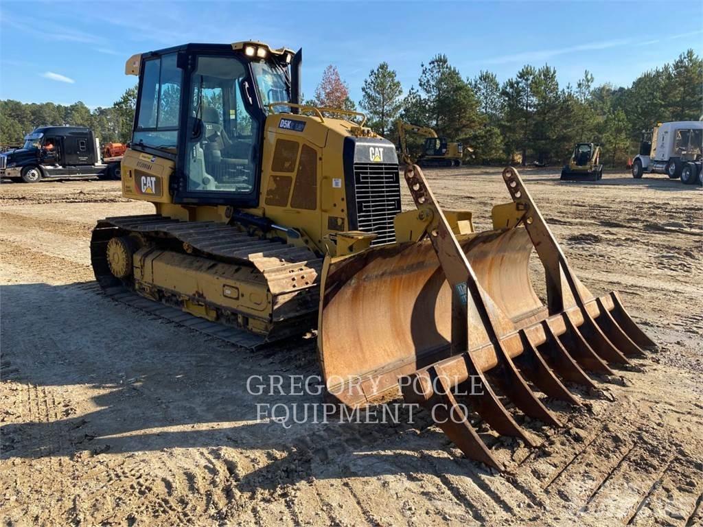 CAT D5K2LGP Dozers - Tratores rastos