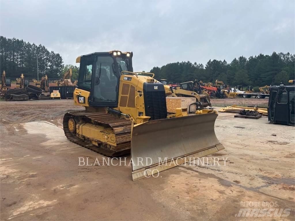 CAT D5K2LGP Dozers - Tratores rastos