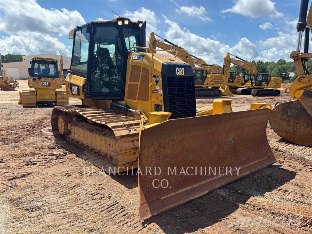 CAT D5K2LGP Dozers - Tratores rastos