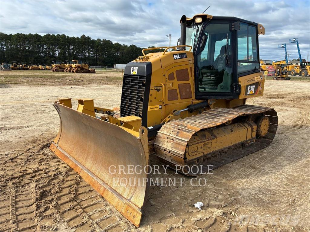 CAT D5K2LGP Dozers - Tratores rastos