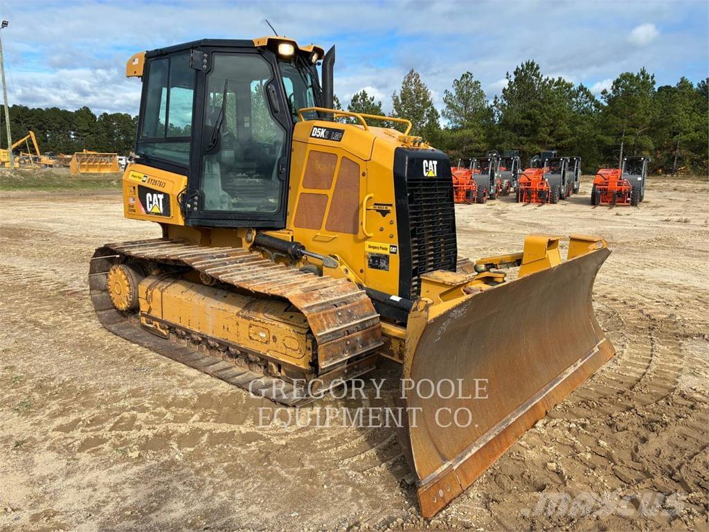 CAT D5K2LGP Dozers - Tratores rastos