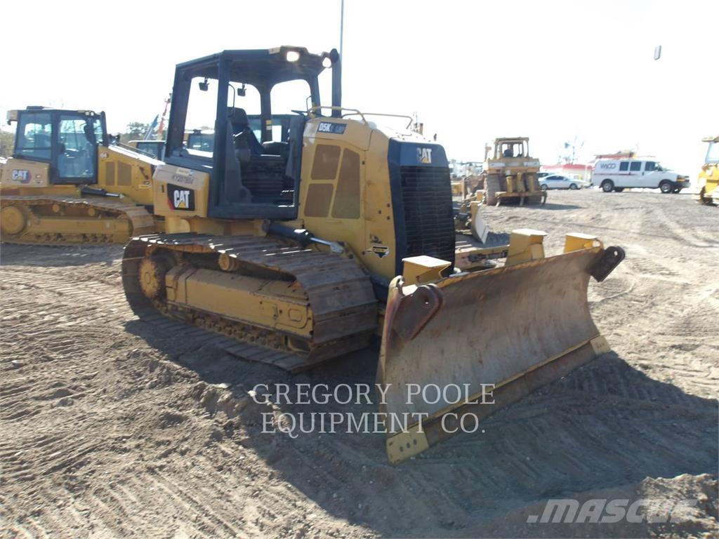 CAT D5K2LGP Dozers - Tratores rastos