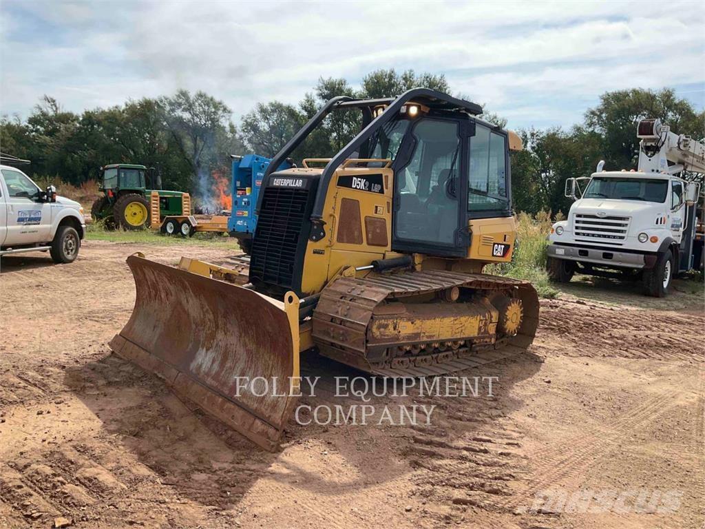 CAT D5K2LGP Dozers - Tratores rastos