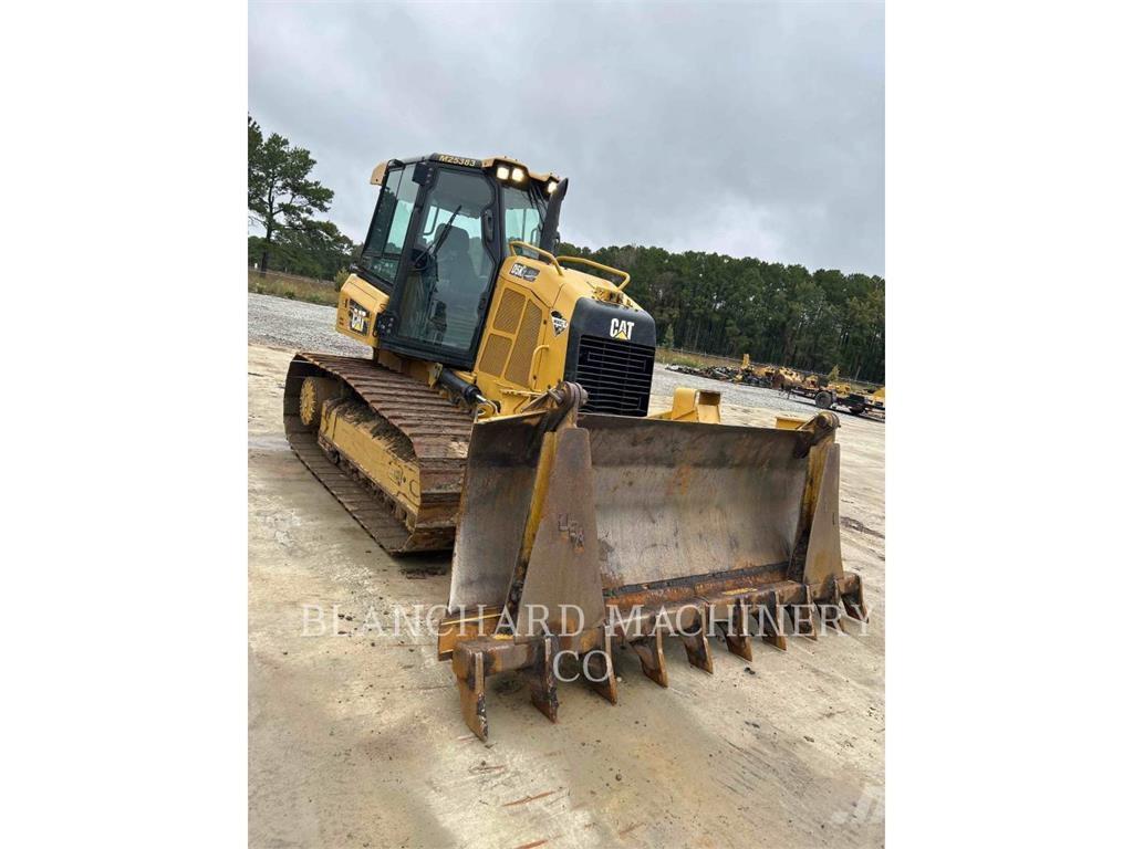 CAT D5K2LGP Dozers - Tratores rastos