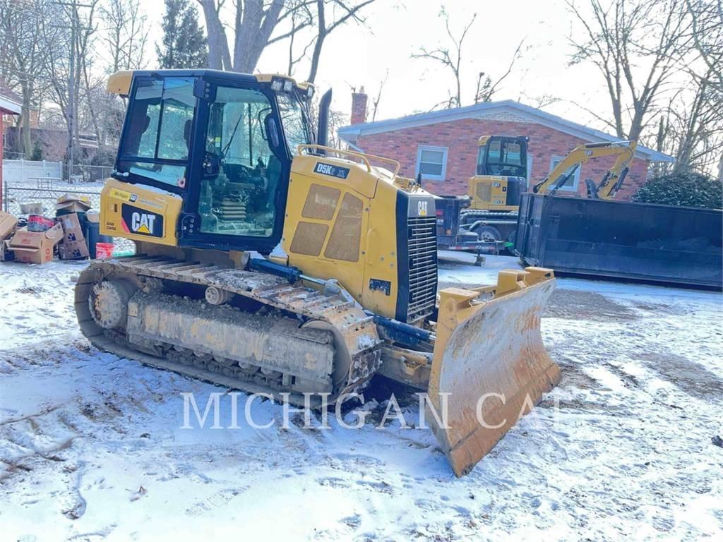 CAT D5K2X ASZ24F Dozers - Tratores rastos