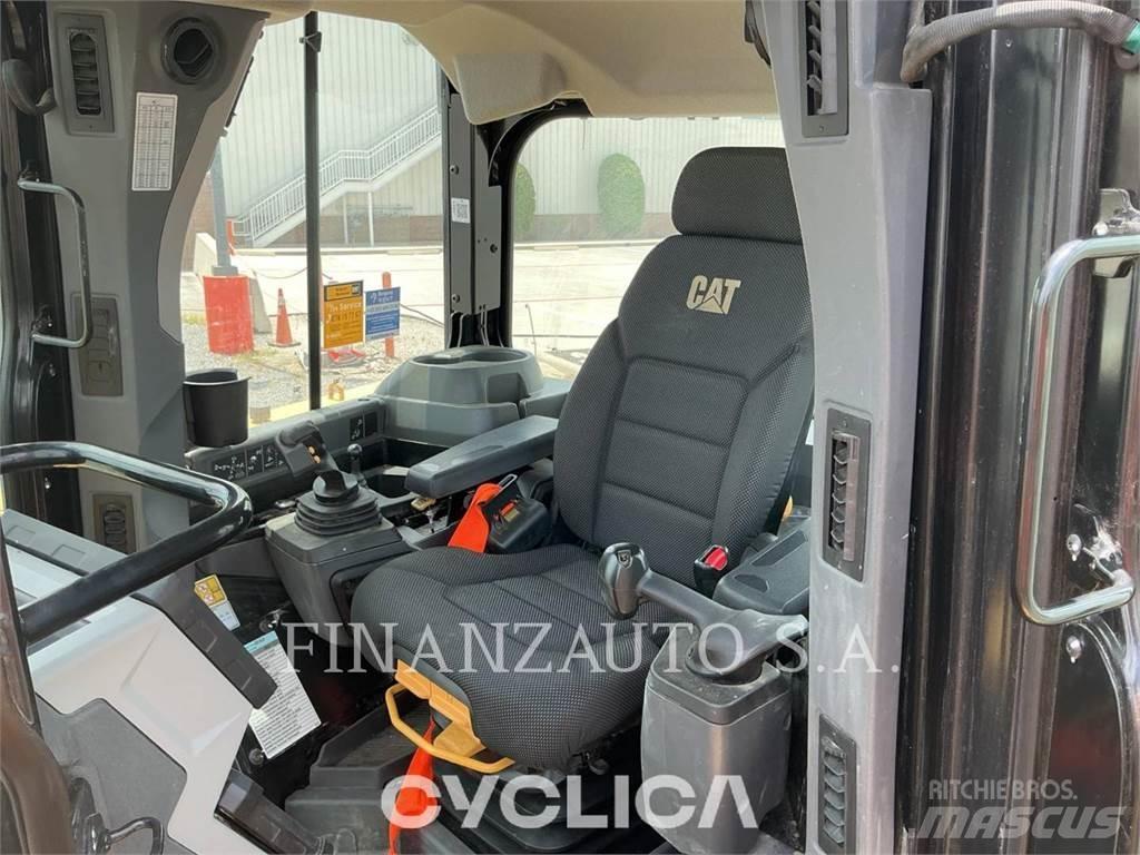 CAT D6 Dozers - Tratores rastos