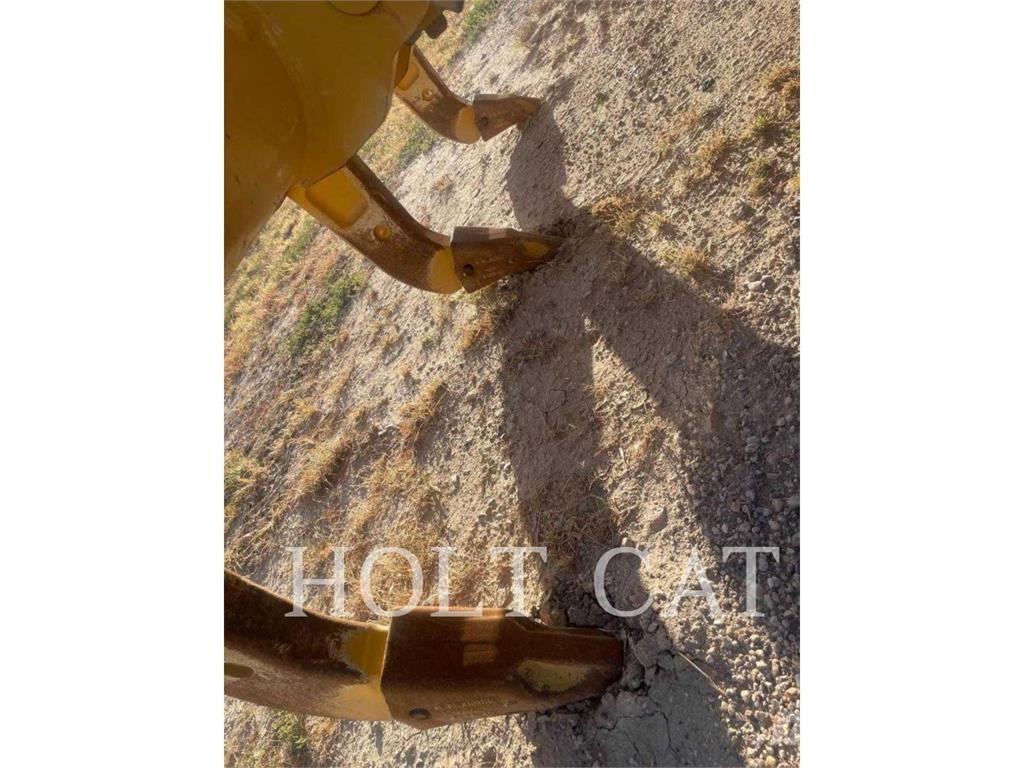 CAT D6 Dozers - Tratores rastos