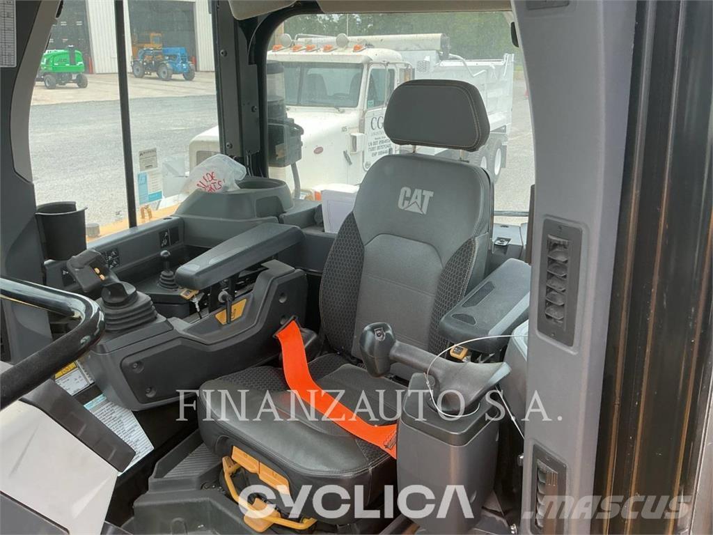 CAT D6-20 XE Dozers - Tratores rastos