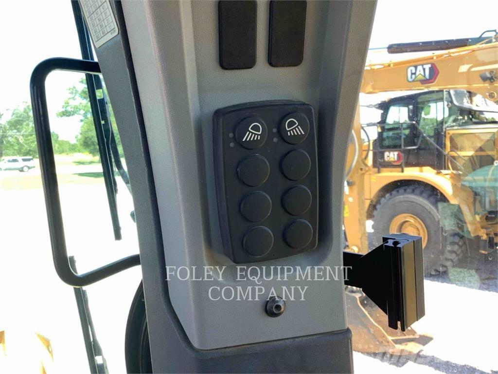 CAT D6-20P22X Dozers - Tratores rastos