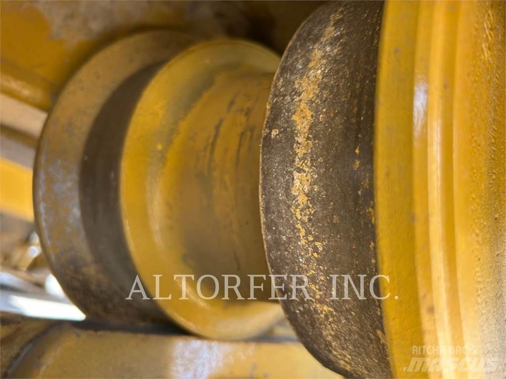 CAT D6-20VPAT Dozers - Tratores rastos
