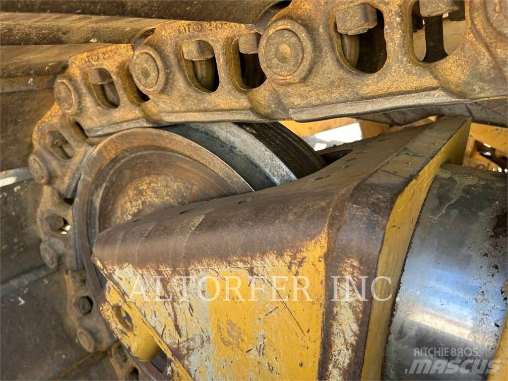 CAT D6 LGP 3D Dozers - Tratores rastos