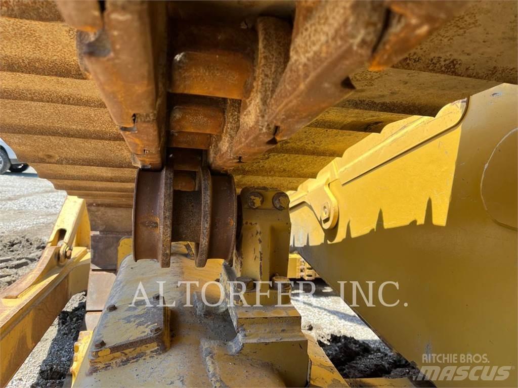 CAT D6 LGP 3D Dozers - Tratores rastos