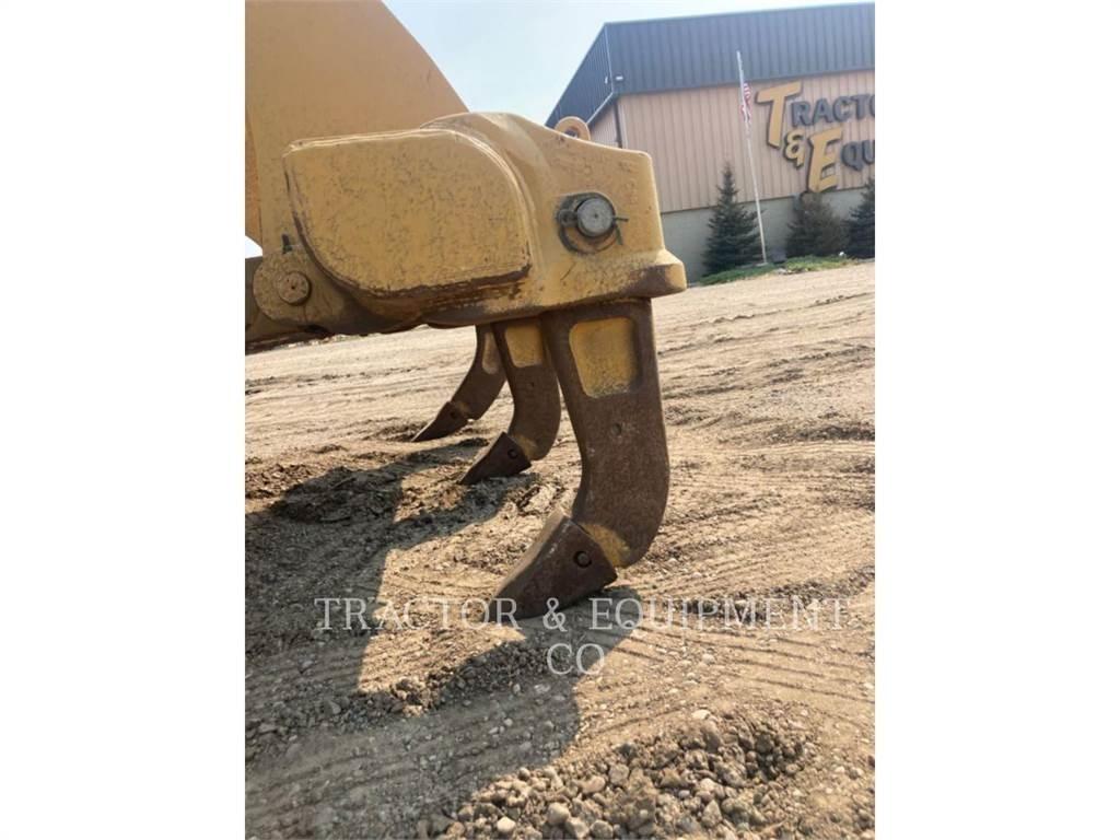 CAT D6 LGPVPAT Dozers - Tratores rastos