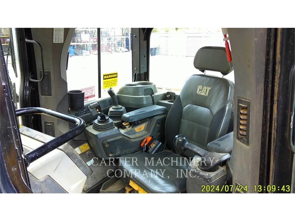 CAT D6-XWVP AR Dozers - Tratores rastos