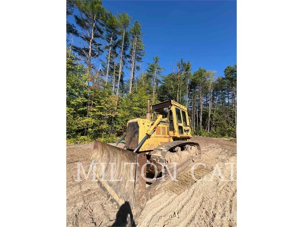 CAT D6D Dozers - Tratores rastos