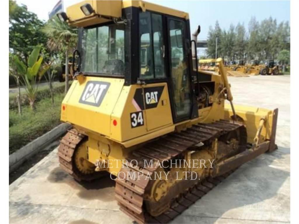 CAT D6G Dozers - Tratores rastos