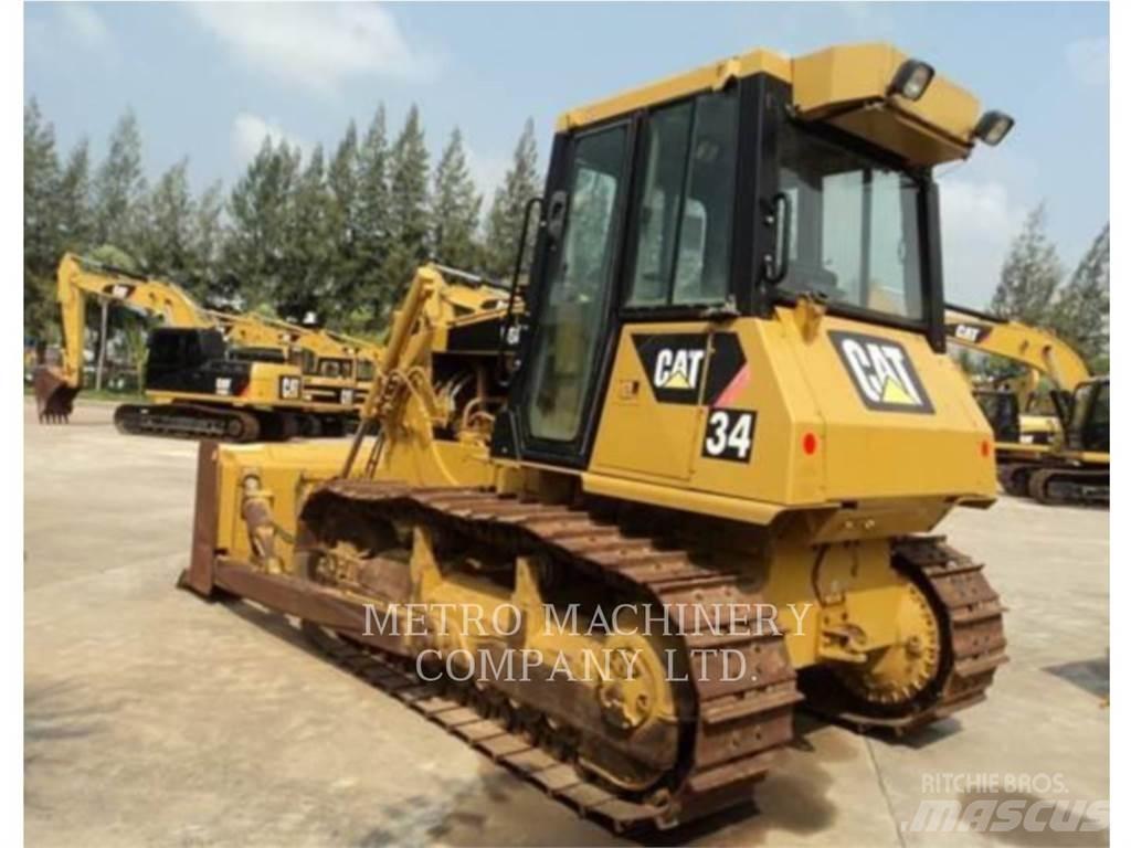 CAT D6G Dozers - Tratores rastos