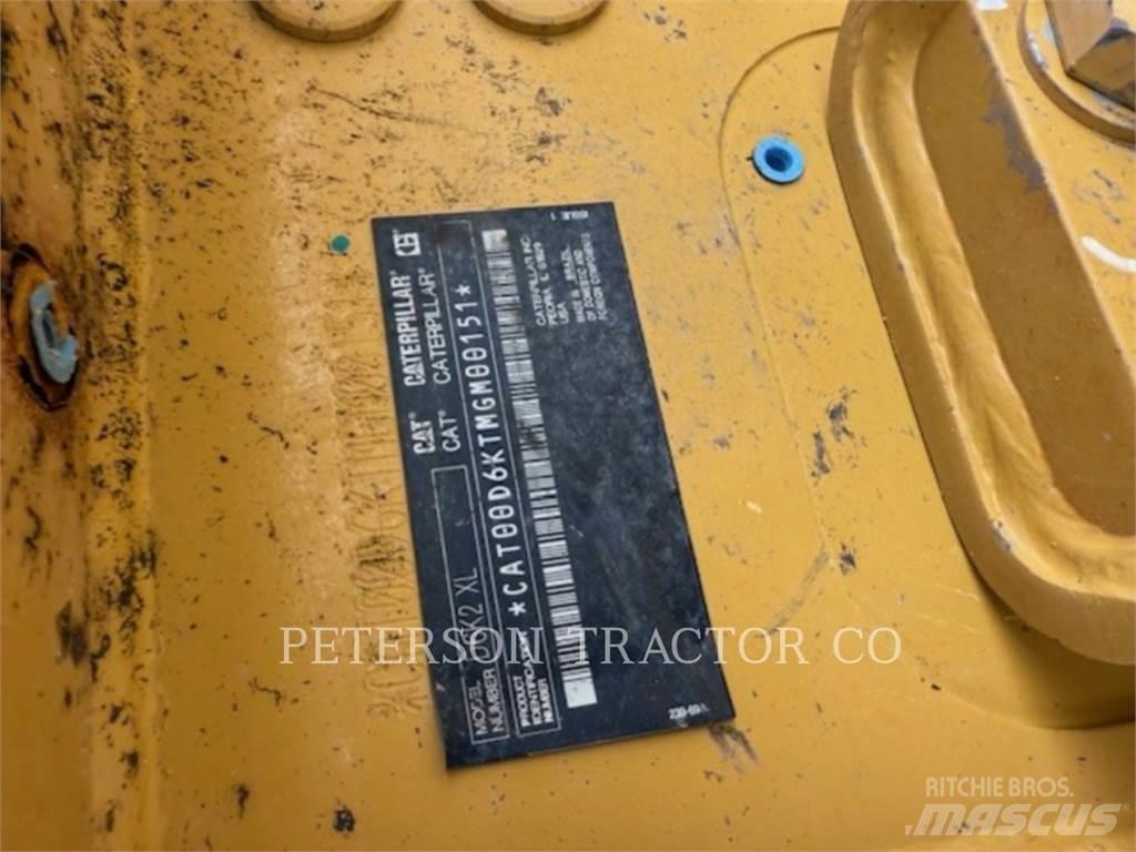 CAT D6K2 XL Dozers - Tratores rastos