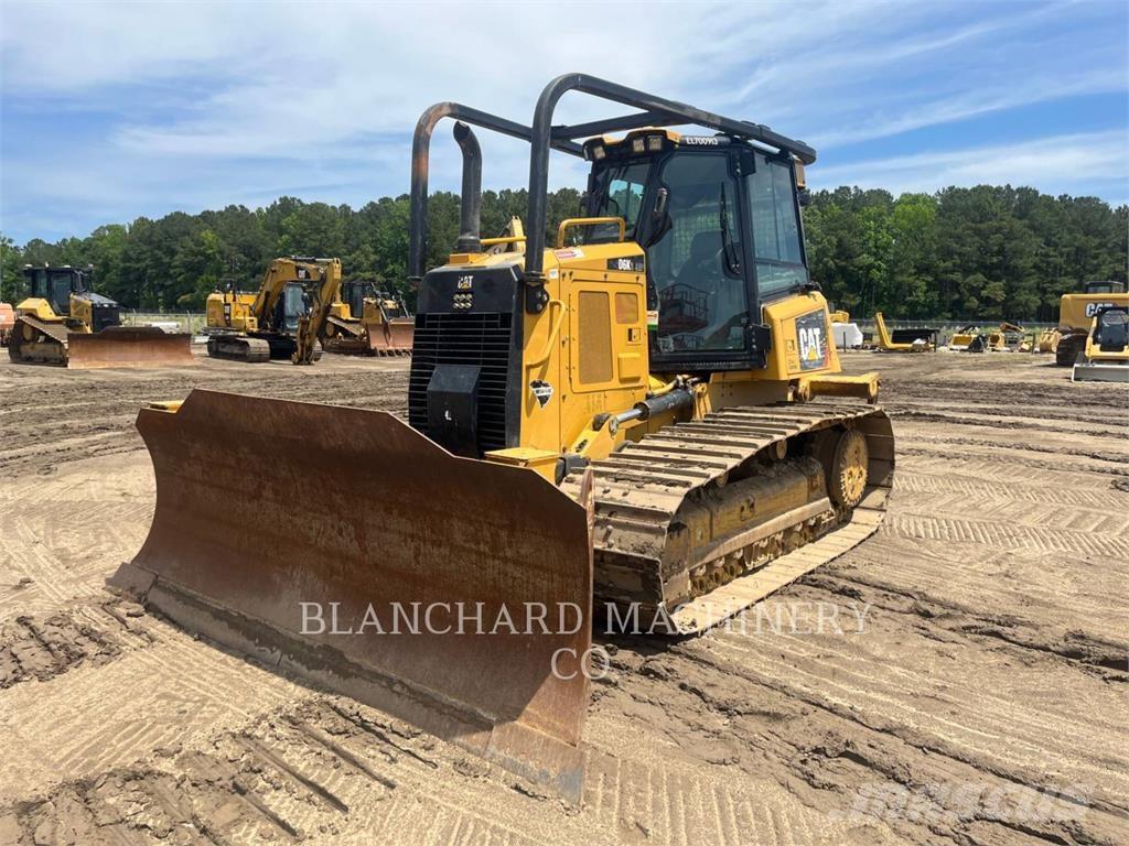 CAT D6K2LGP Dozers - Tratores rastos