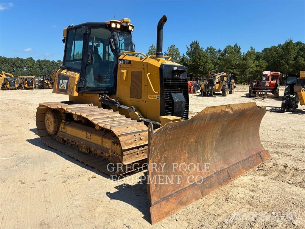 CAT D6K2LGP Dozers - Tratores rastos