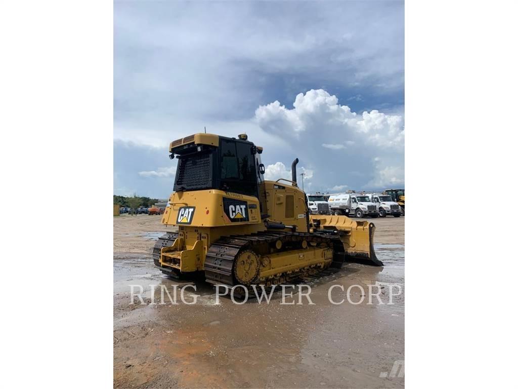 CAT D6K2LGPEW Dozers - Tratores rastos