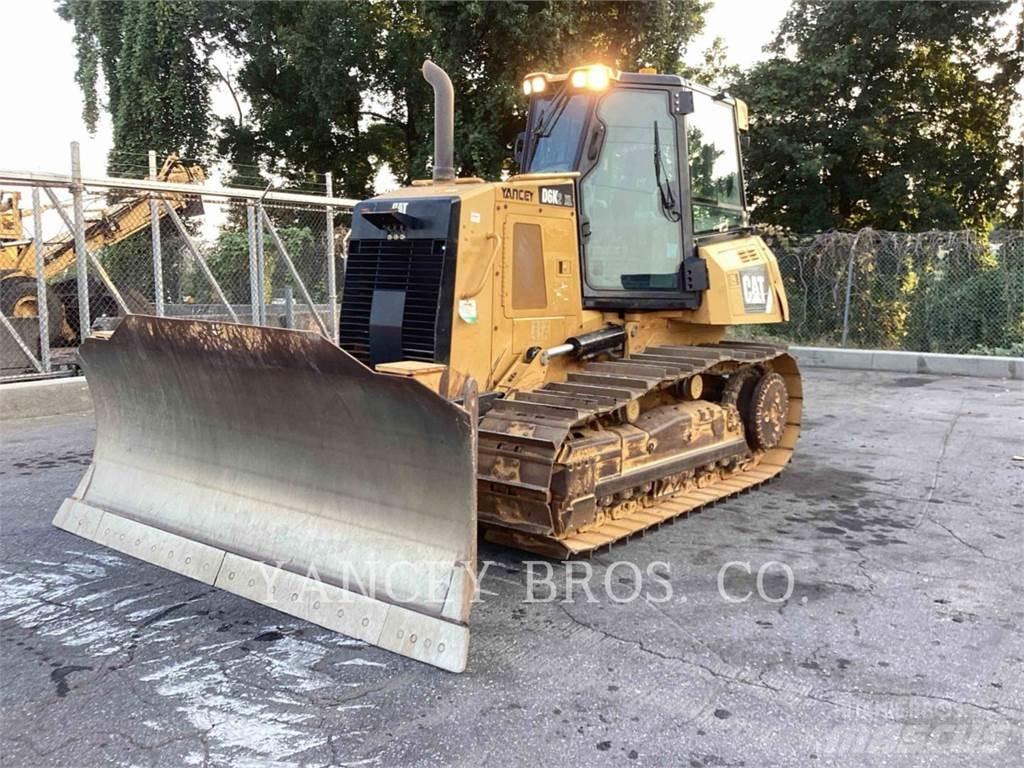 CAT D6K2XL Dozers - Tratores rastos