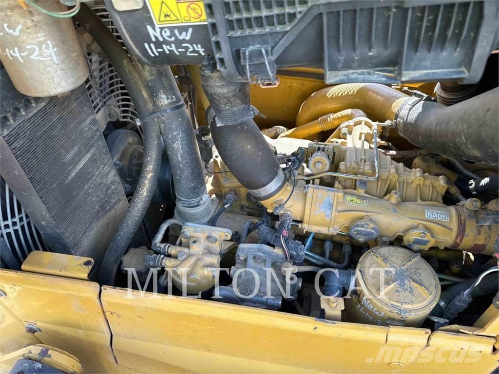 CAT D6N LGP Dozers - Tratores rastos