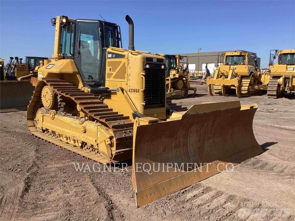 CAT D6N LGP Dozers - Tratores rastos